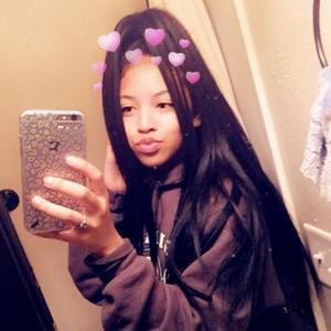 Meet your Posher, Alexus